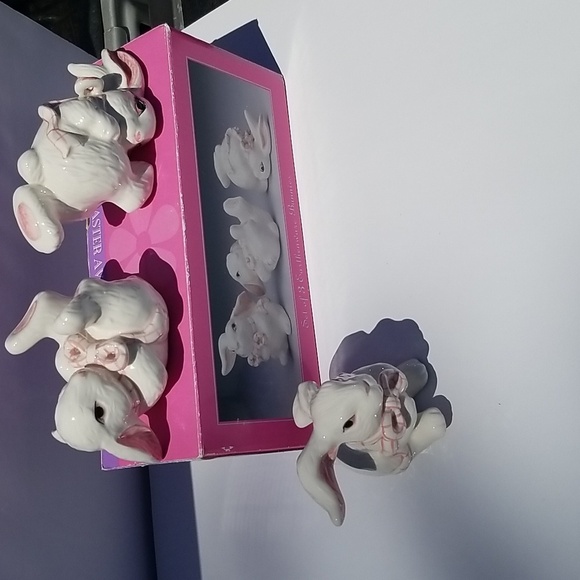 Ceramic Easter Bunny Figurines Set - White and Pink - Picture 3 of 5